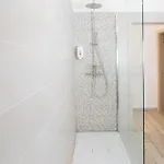 Cityu Grazioli 27 - 2 Stanze Con 2 Parcheggi Privati Gratuiti *