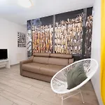Cityu Grazioli 27 Citta - 2 Stanze Con 2 Parcheggi Privati Gratuiti Apartamento