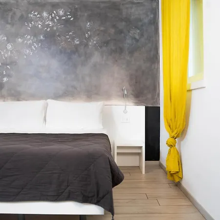 Cityu Grazioli 27 Citta - 2 Stanze Con 2 Parcheggi Privati Gratuiti