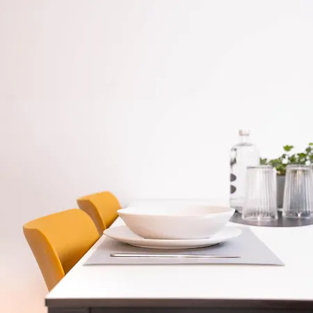 Cityu Grazioli 27 Citta - 2 Stanze Con 2 Parcheggi Privati Gratuiti Τρέντο