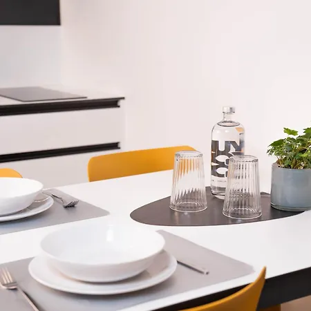 Cityu Grazioli 27 Citta - 2 Stanze Con 2 Parcheggi Privati Gratuiti Lejlighed