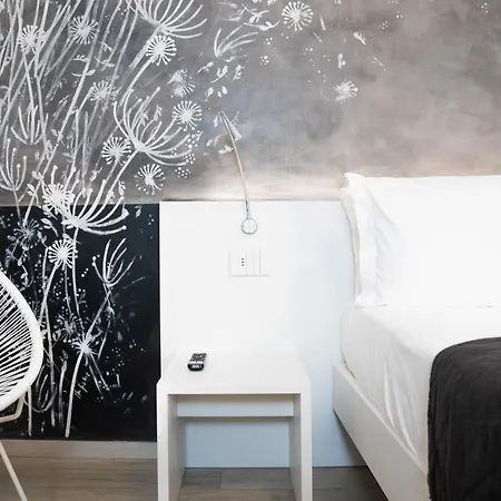 Cityu Grazioli 27 Citta - 2 Stanze Con 2 Parcheggi Privati Gratuiti Trento