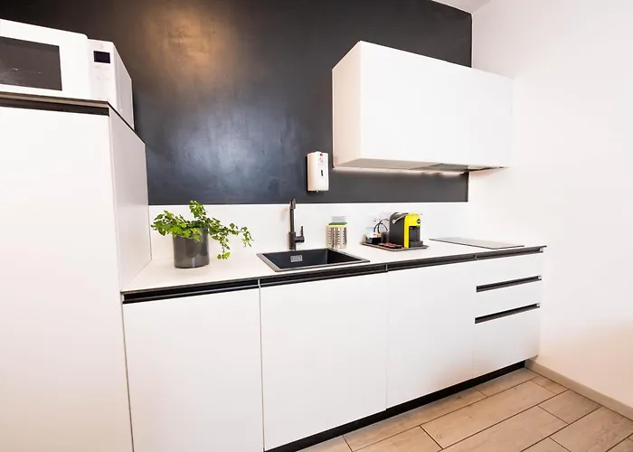 Cityu Grazioli 27 Citta - 2 Stanze Con 2 Parcheggi Privati Gratuiti Trydent