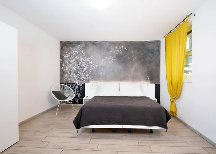 Apartament Cityu Grazioli 27 Citta - 2 Stanze Con 2 Parcheggi Privati Gratuiti