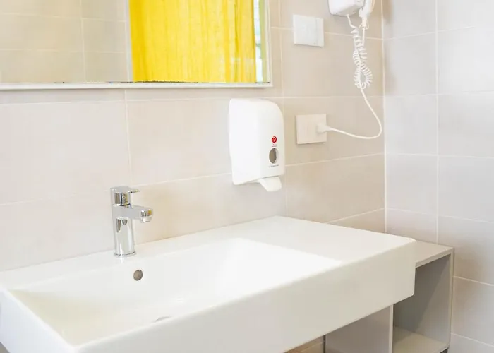 Cityu Grazioli 27 Citta - 2 Stanze Con 2 Parcheggi Privati Gratuiti Trydent